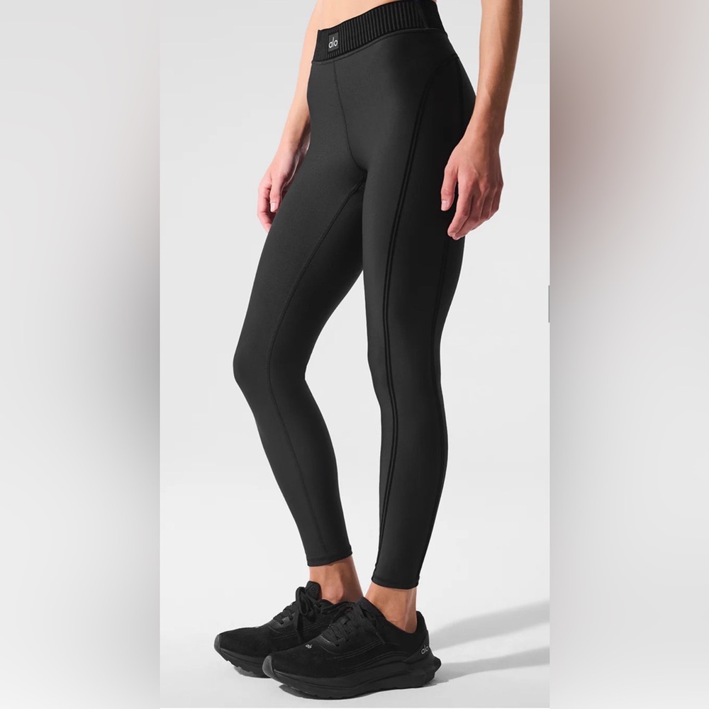 Alo Airlift High-Waist 7/8 Line Up Legging